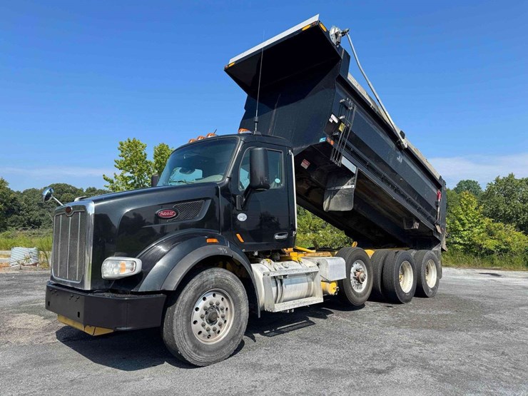2016-peterbilt-567-image-1