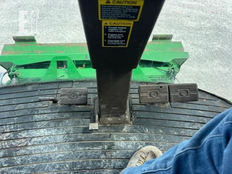 2011-john-deere-9770-sts-image-64