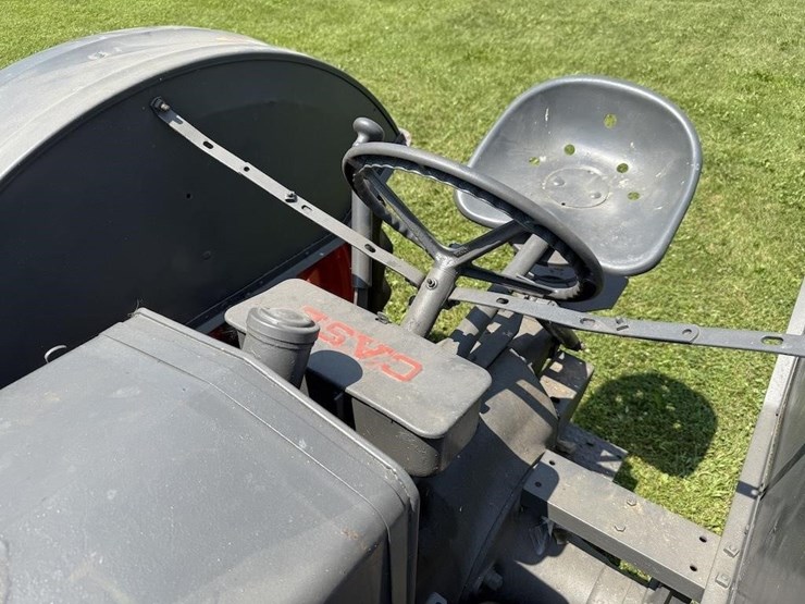 case-cc-tractor-image-9