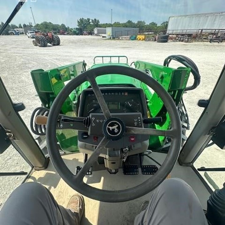 2009 JOHN DEERE 6430