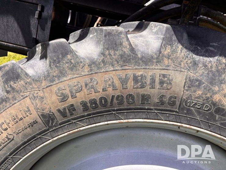 2019-case-ih-patriot-4440-image-46
