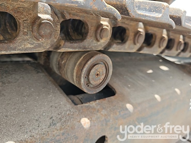 2019-bobcat-e35-image-10