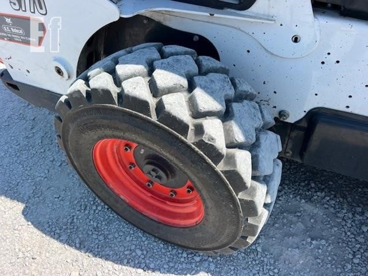 2023-bobcat-s770-image-15
