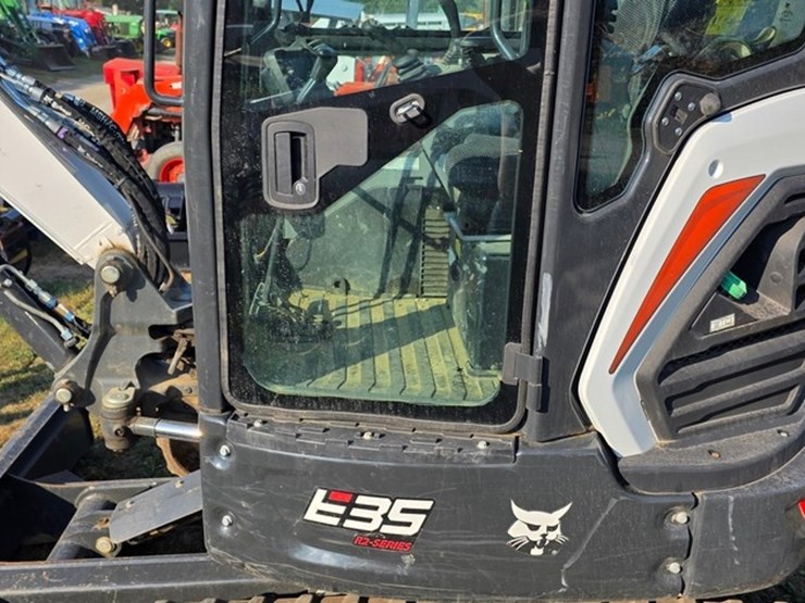 2024-bobcat-e35-image-15