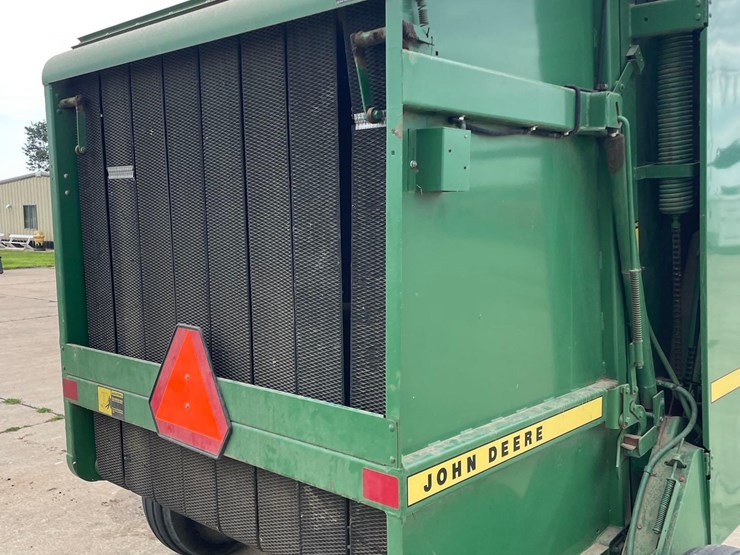 john-deere-530-image-31