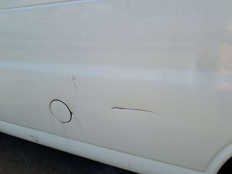 2001-gmc-savana-express-van-image-6