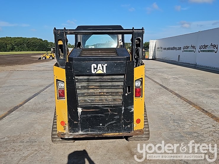 2015-caterpillar-257d-image-21