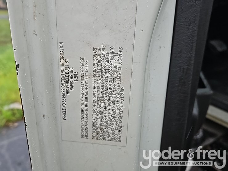 2013-international-durastar-4300-image-29