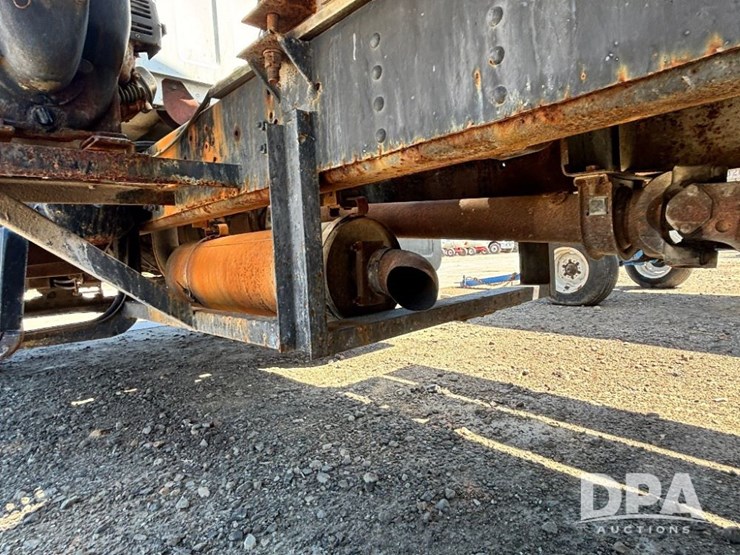 1997-caterpillar-3116-image-32