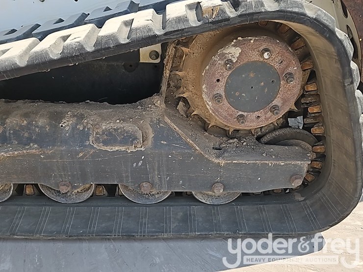 2016-bobcat-t650-image-19