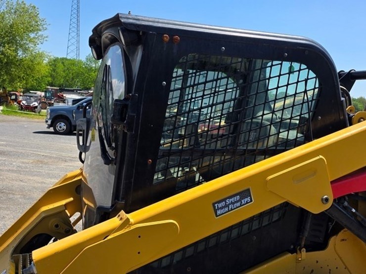 2021-caterpillar-289d3-image-27