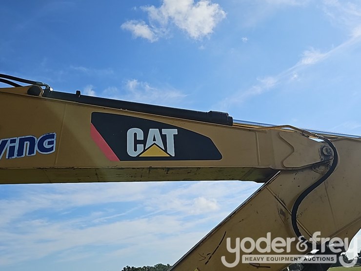 2015-caterpillar-329fl-image-13