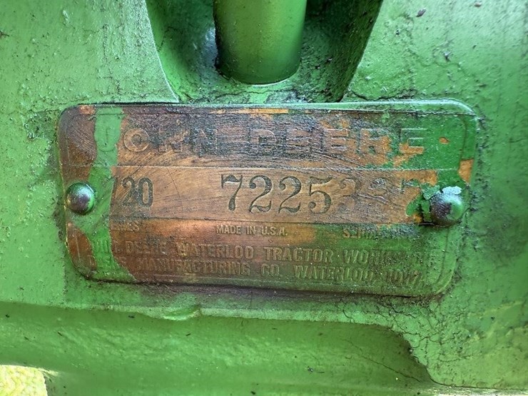 john-deere-720-image-13
