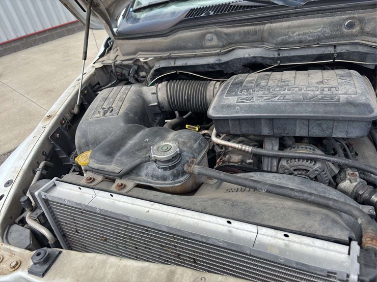 2002-dodge-ram-crew-cab-pickup-image-26