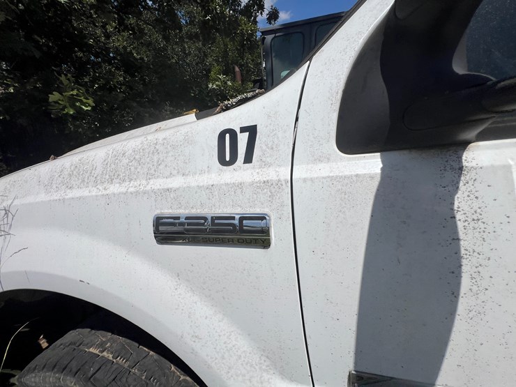 ford-f350-image-13