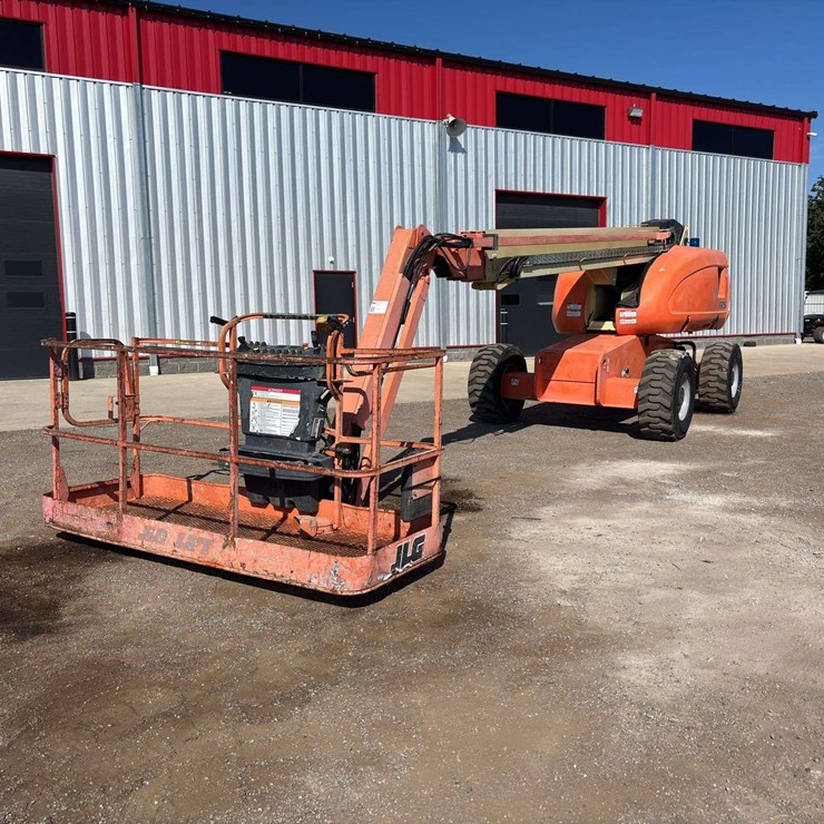 2009 JLG 660SJ
