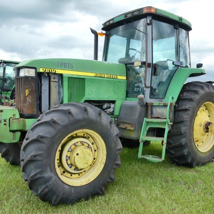 JOHN DEERE 7810