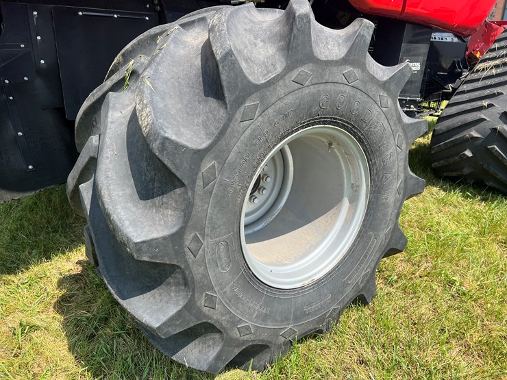 2023-case-ih-8250-image-11