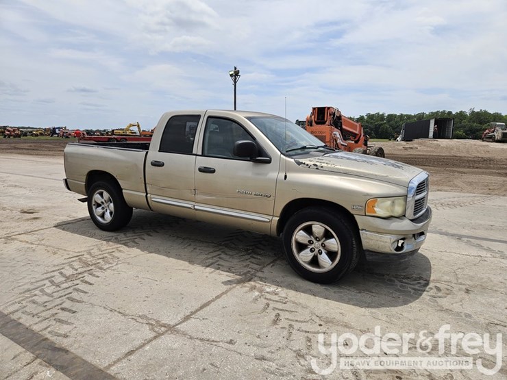2004-dodge-ram-1500-image-7