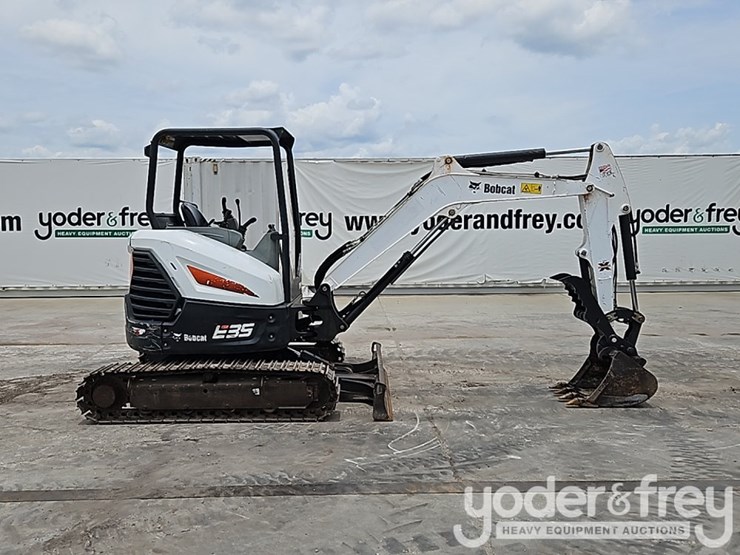 2019-bobcat-e35-image-6