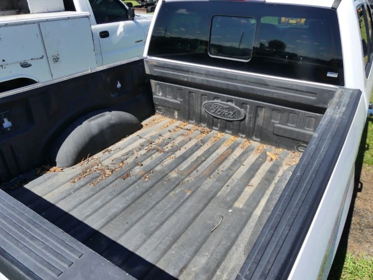 2020-ford-f150-xlt-image-7