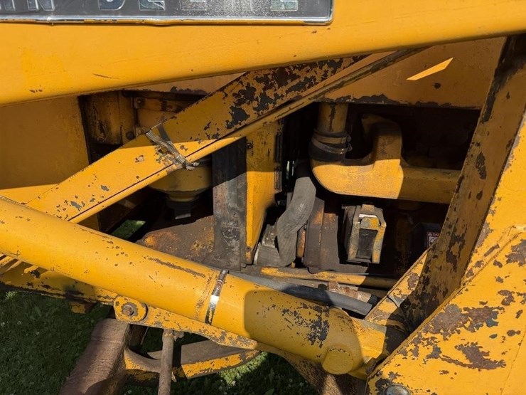 deere-500c-image-11