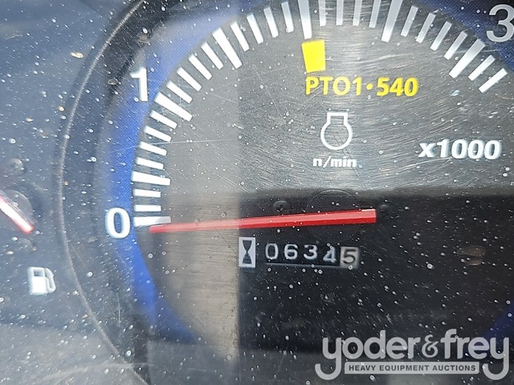 2020-kubota-l2501d-image-24