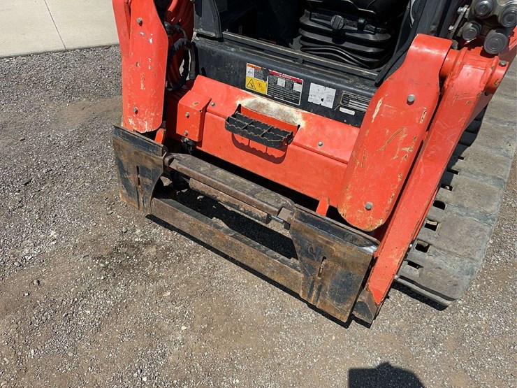 2019-kubota-svl75-2-image-25