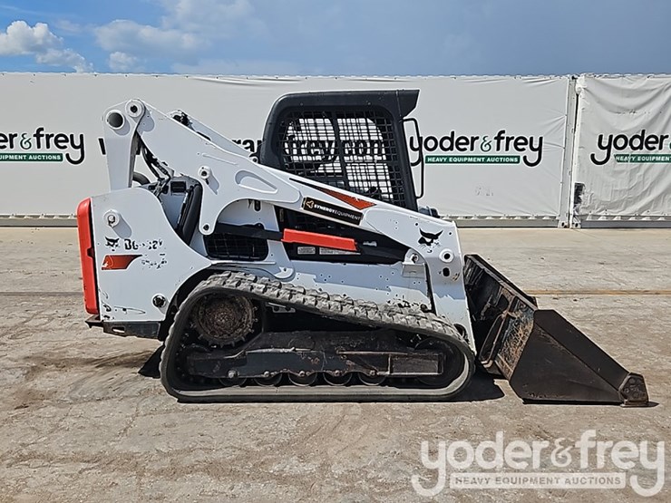 2019-bobcat-t740-image-5