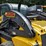 new-holland-l225-image-22