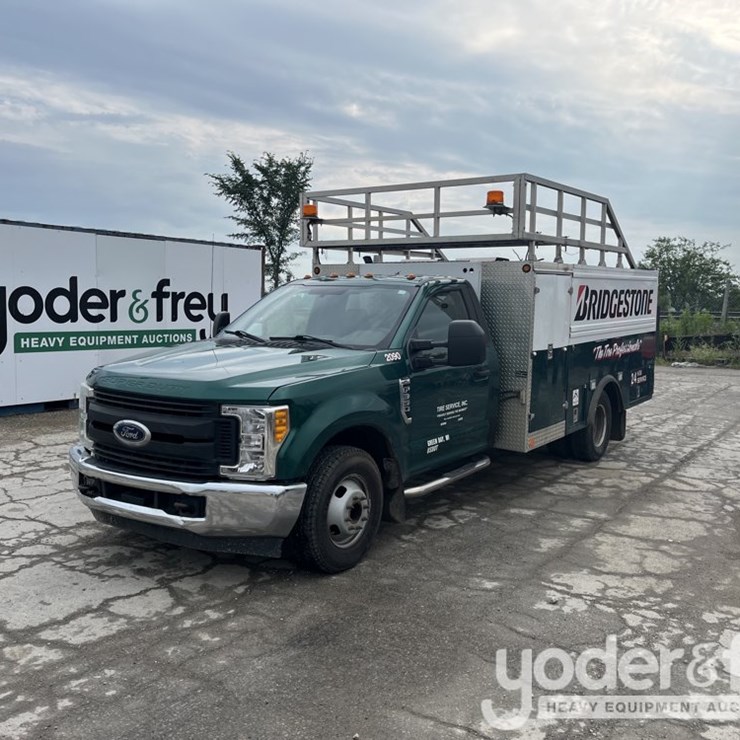 2017 FORD F350 SD