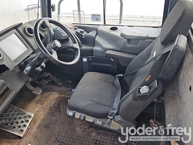 2014-bell-b30e-image-30