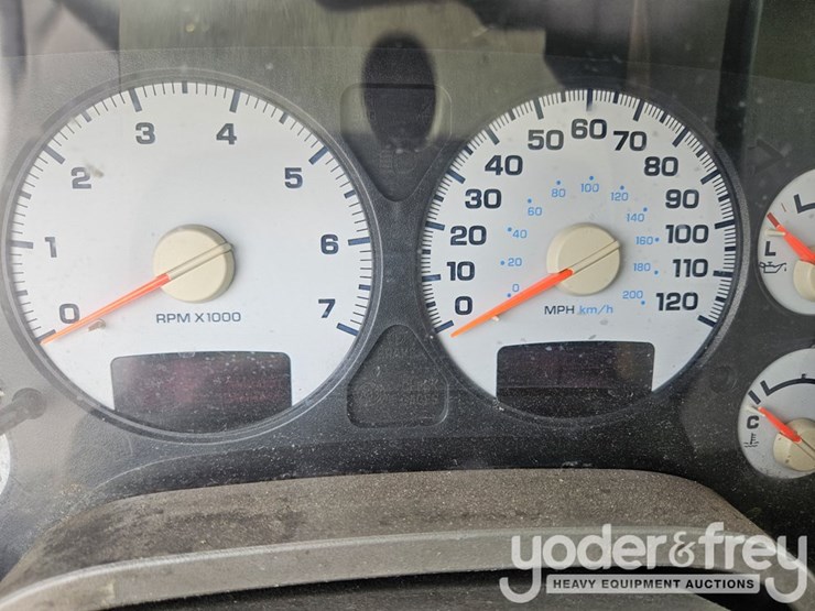 2004-dodge-ram-1500-image-34