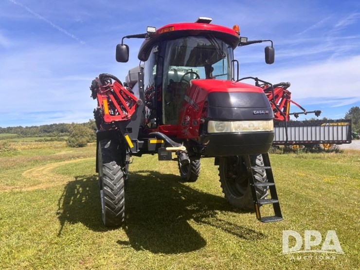 2019-case-ih-patriot-4440-image-5