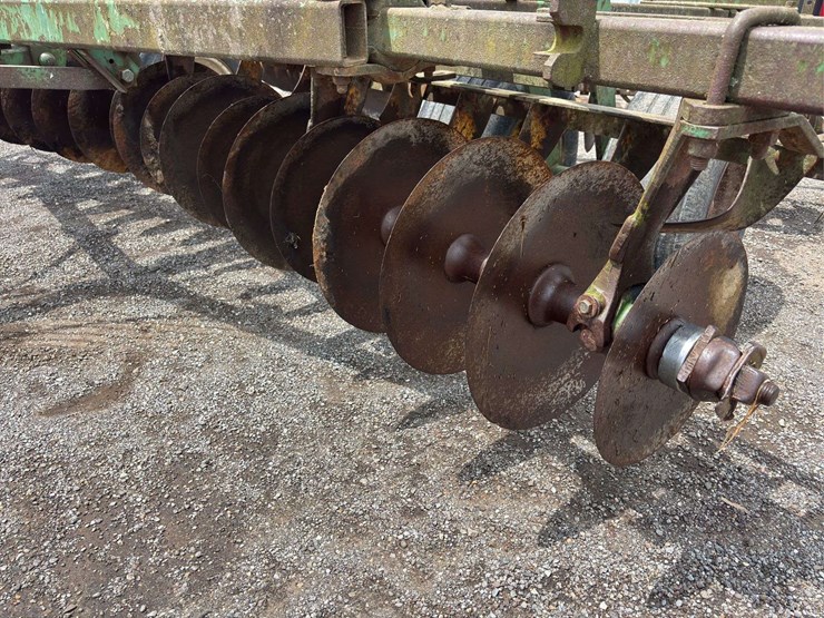 john-deere-15-image-6