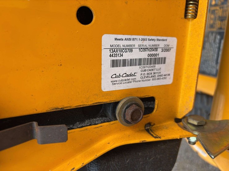 cub-cadet-lt1040-image-15