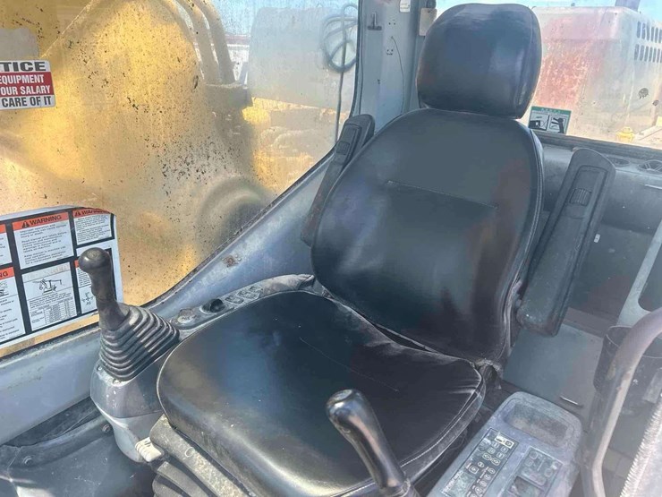 2006-komatsu-pc400-lc-image-57