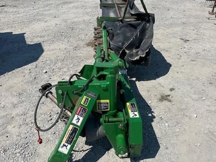 2010-john-deere-285-image-3