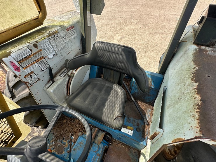 ford-6640-image-24
