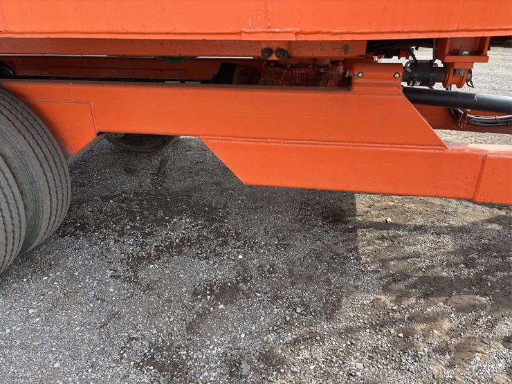 val-metal-b-max-630-cattle-feed-mixer-image-19