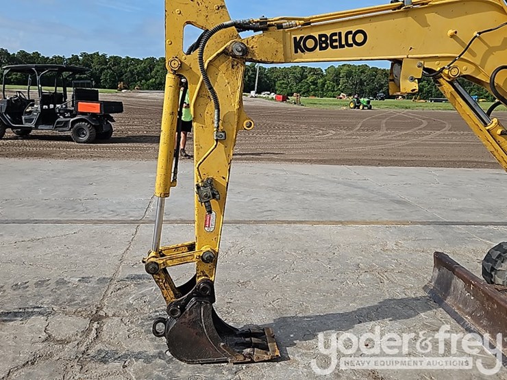 2021-kobelco-sk30sr-image-18
