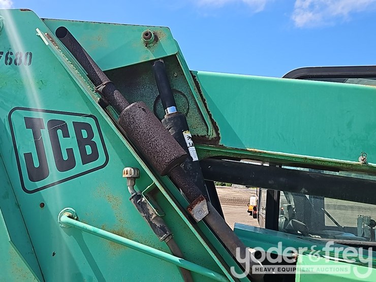 2008-jcb-506c-image-8