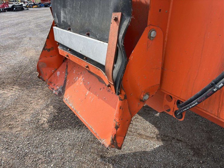 val-metal-b-max-630-cattle-feed-mixer-image-13