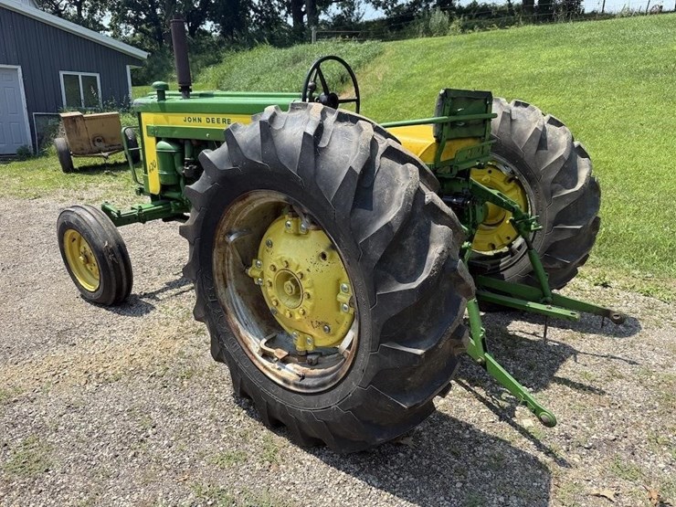 john-deere-420-image-7