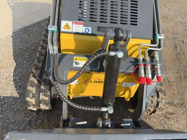 2025-land-hero-mini-stand-on-skid-loader-image-23