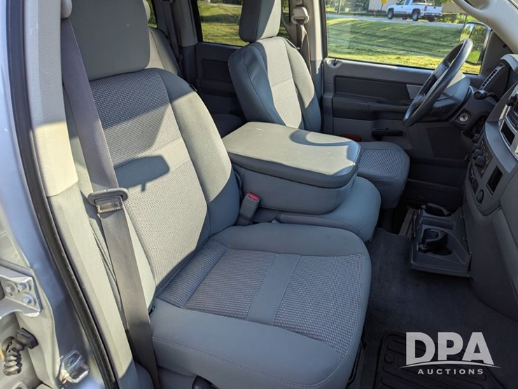 2009-dodge-ram-2500-image-31