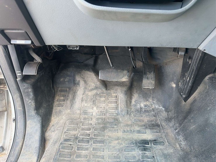 2016-ford-f350-image-45