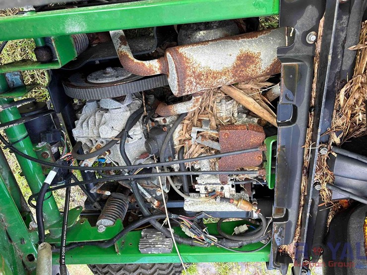 2005-john-deere-gator-image-5