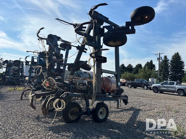 blu-jet-landwalker-image-5