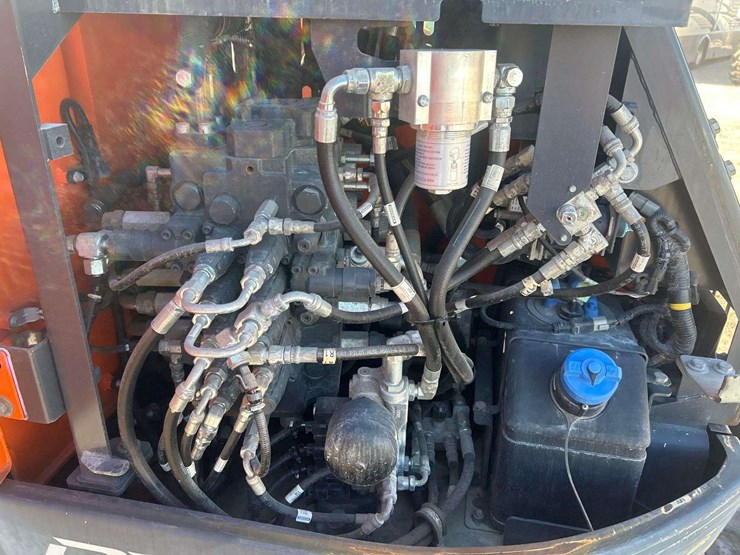 2024-doosan-dx140-lcr-image-40